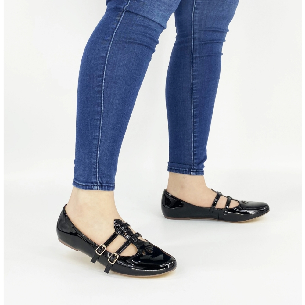 B.A.I.T. | T-STRAP FLATS
